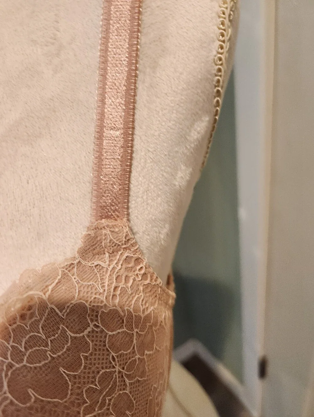 New Victoria's Secret Bra